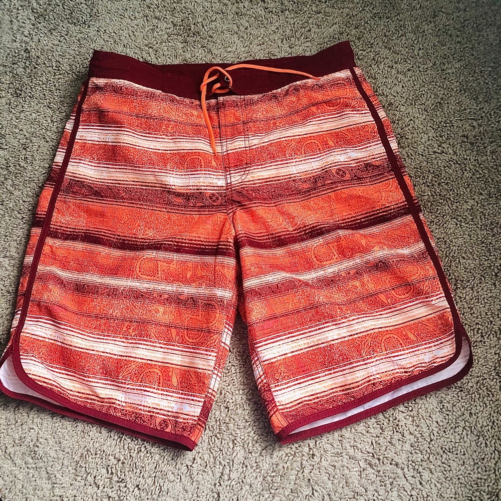 roundtree and yorke mens swim shorts.